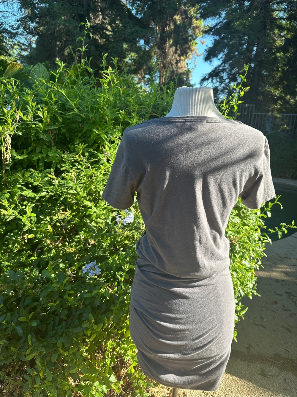 James Perse V-Neck Jersey Dress in Slate Grey - Picture 4 of 7